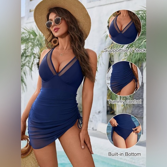 Chic Navy V-Neck One Piece Swimsuit - Picture 1 of 4